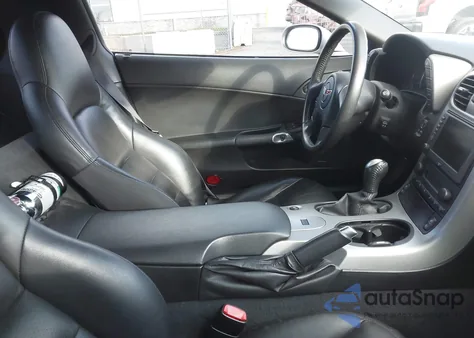 2005 Chevrolet Corvette из США, поврежденный, VIN 1G1YY24UX55111470